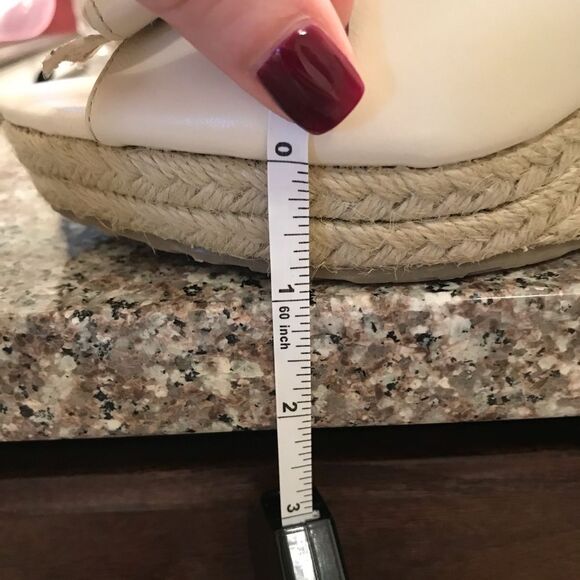 Charles by Charles David Espadrilles Size 7 1/2 - Picture 6 of 8